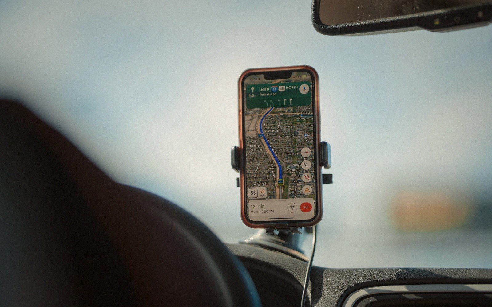The Phone Goes in the Cupholder